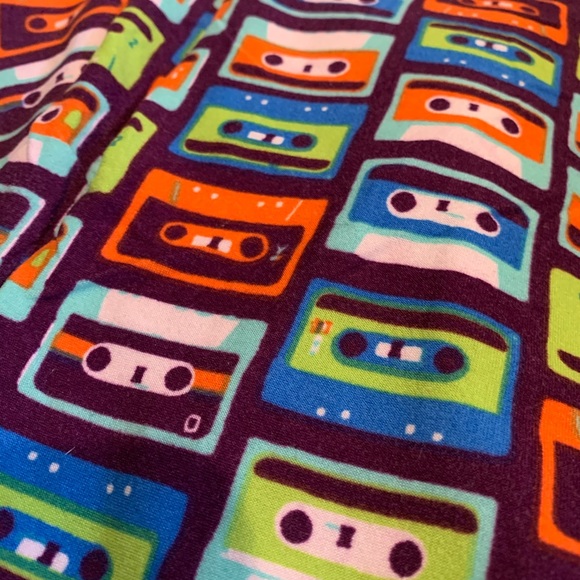 LuLaRoe OS leggings - Picture 2 of 2